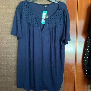 Paper Moon woman’s blouse 1X navy knit top